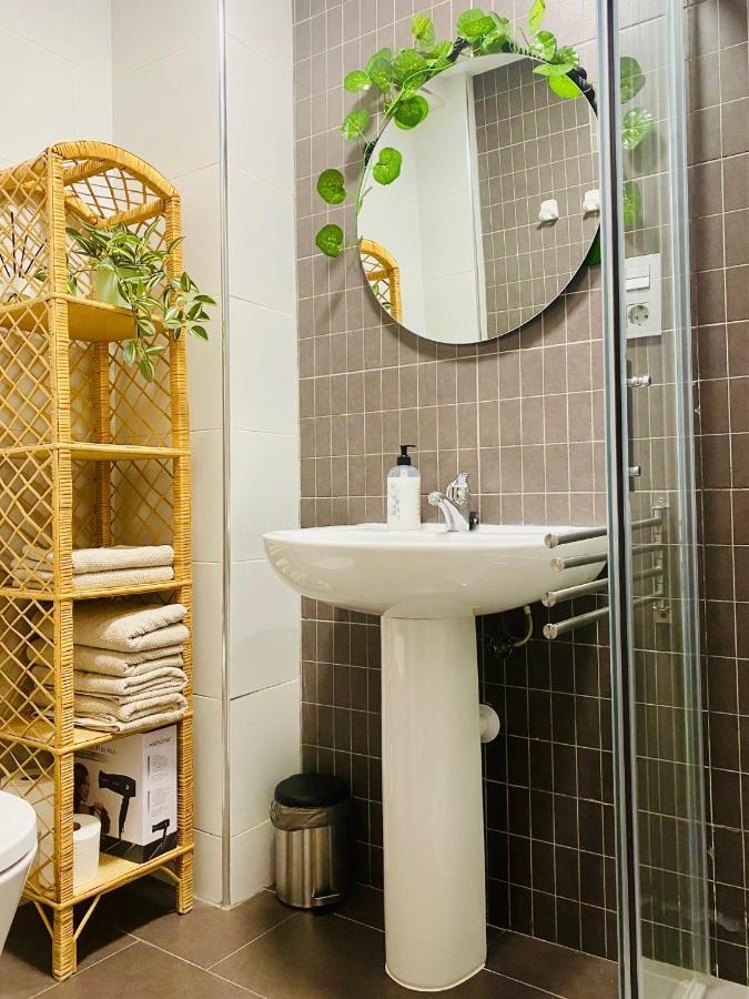 Apartamento Ronda Genil Con Parking Gratuito Granada Exterior photo